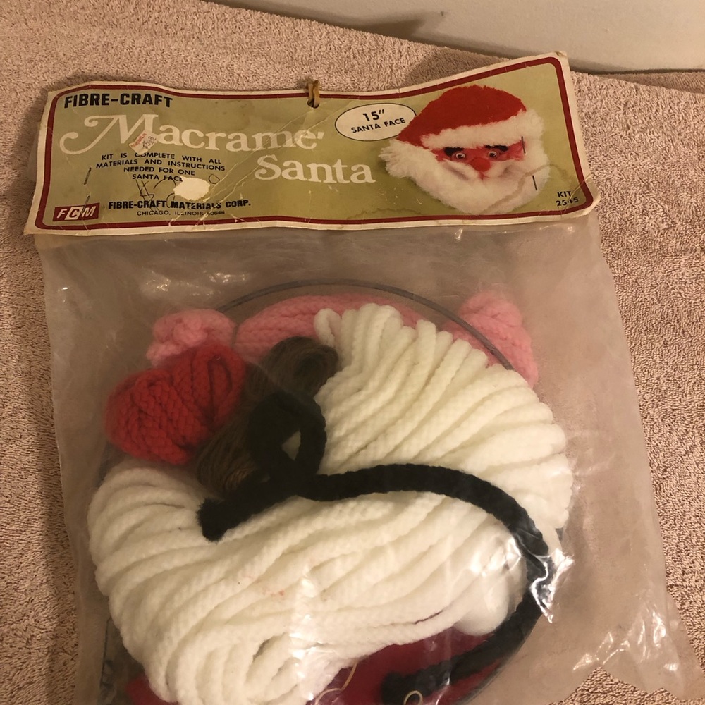 Vintage Fibre Craft Macrame 15” Santa Claus #2545 Face NIP